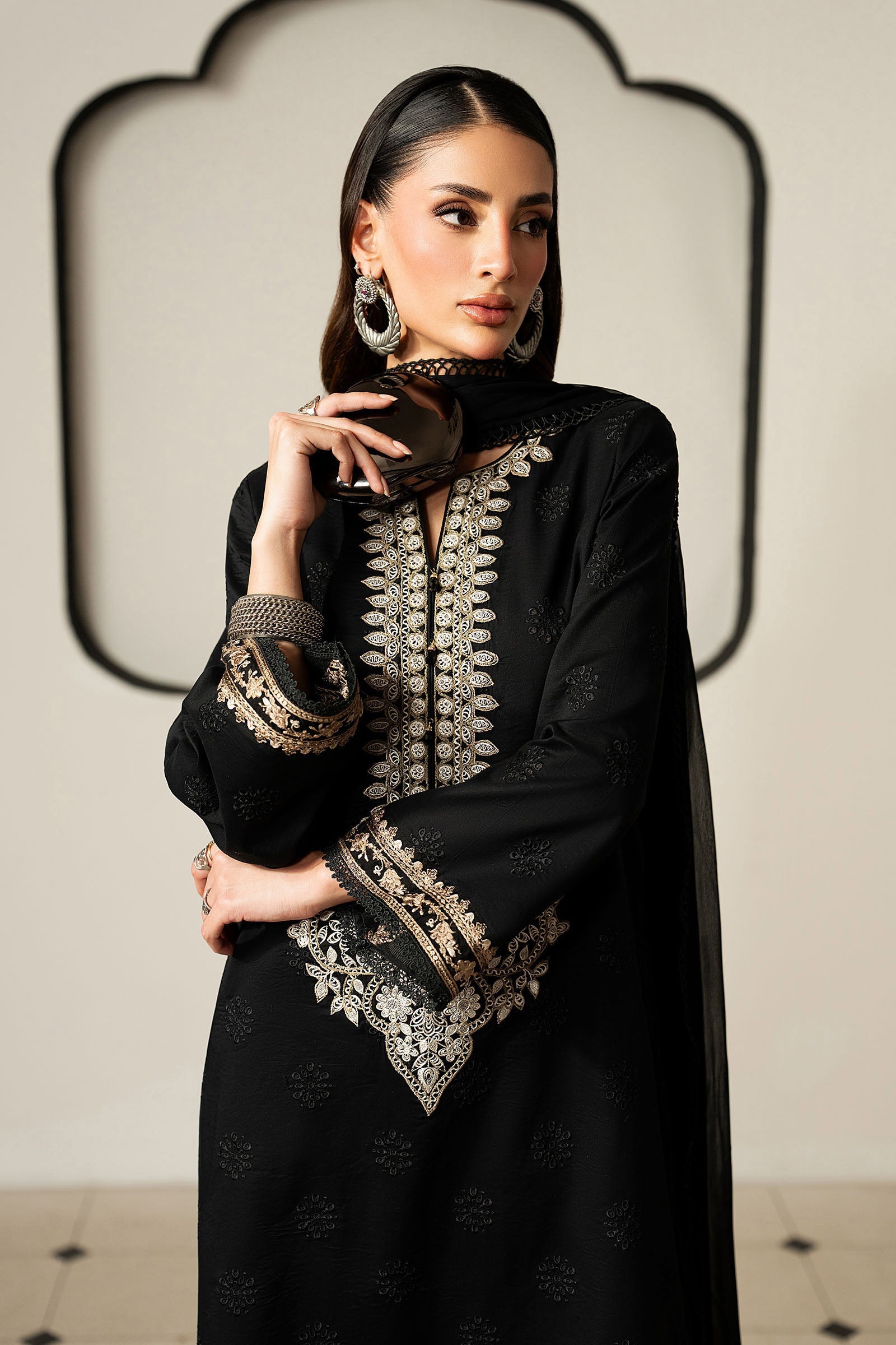 Maria B Lawn- charcol