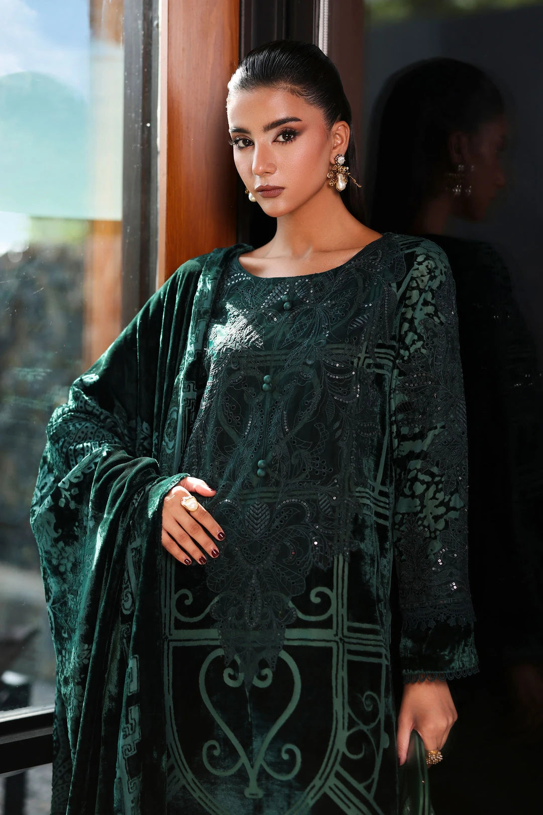 M.B LUXE - Palachi velvet emerald
