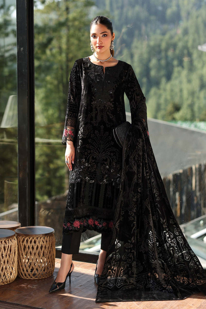 M.B winter luxe 25 | Black palachi pub