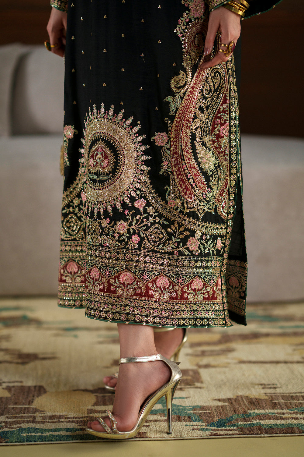 Ethnc Kaftaan | unstitch
