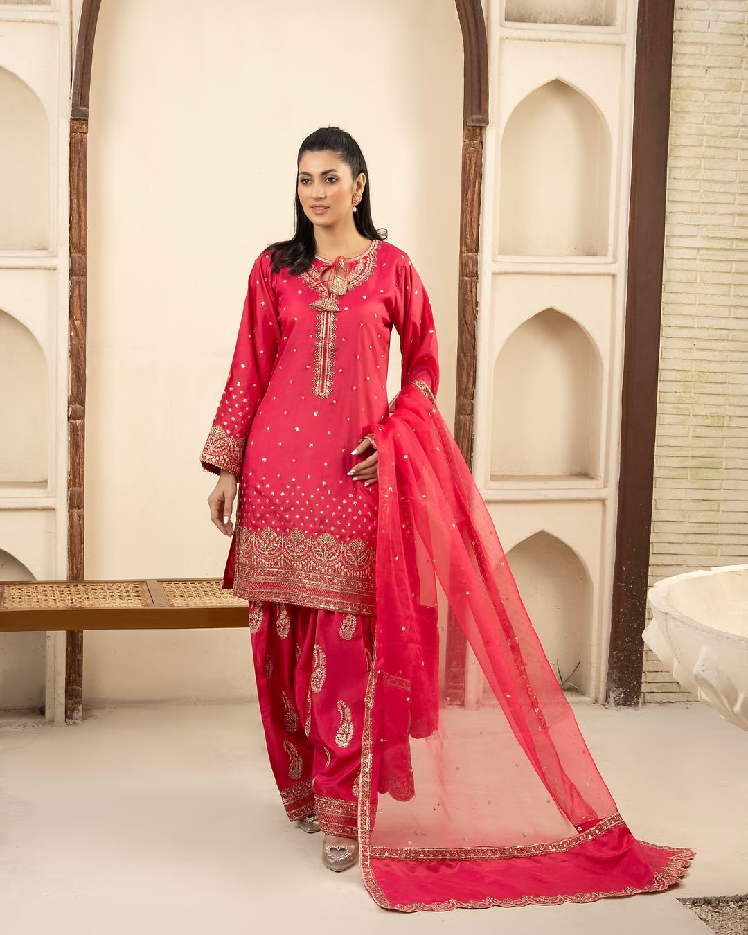 Farshi hotpink