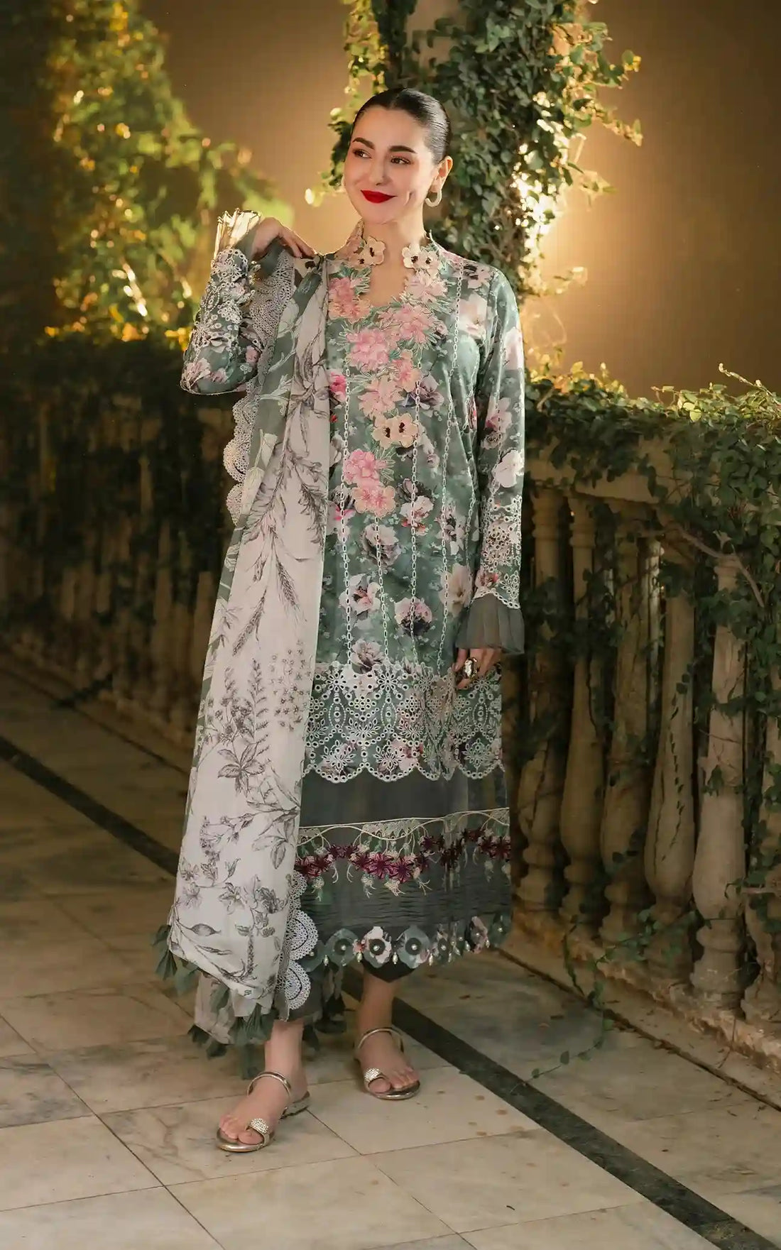 ASIFA NABEEL LAWN(Florance)
