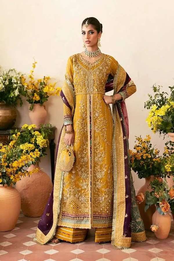 GULAAL NAYAARA ORGANZA EMBROIDERED