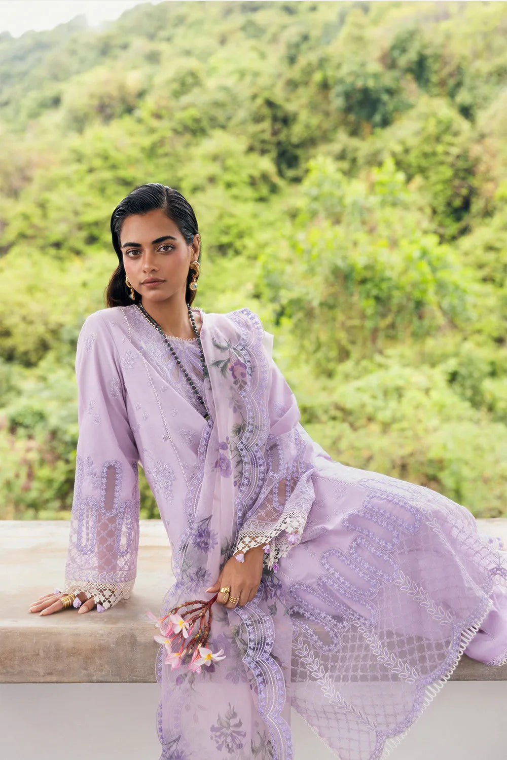 Saira Rizwan \ lawn jarden