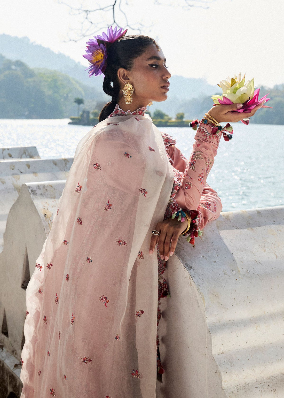Hussain-Rehar Lawn - Rosey Pink