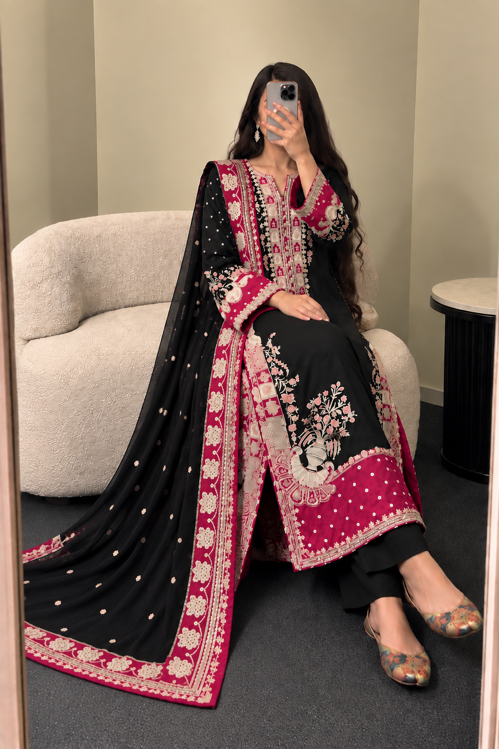 Ethnc - BLACK kaftan - kanwal