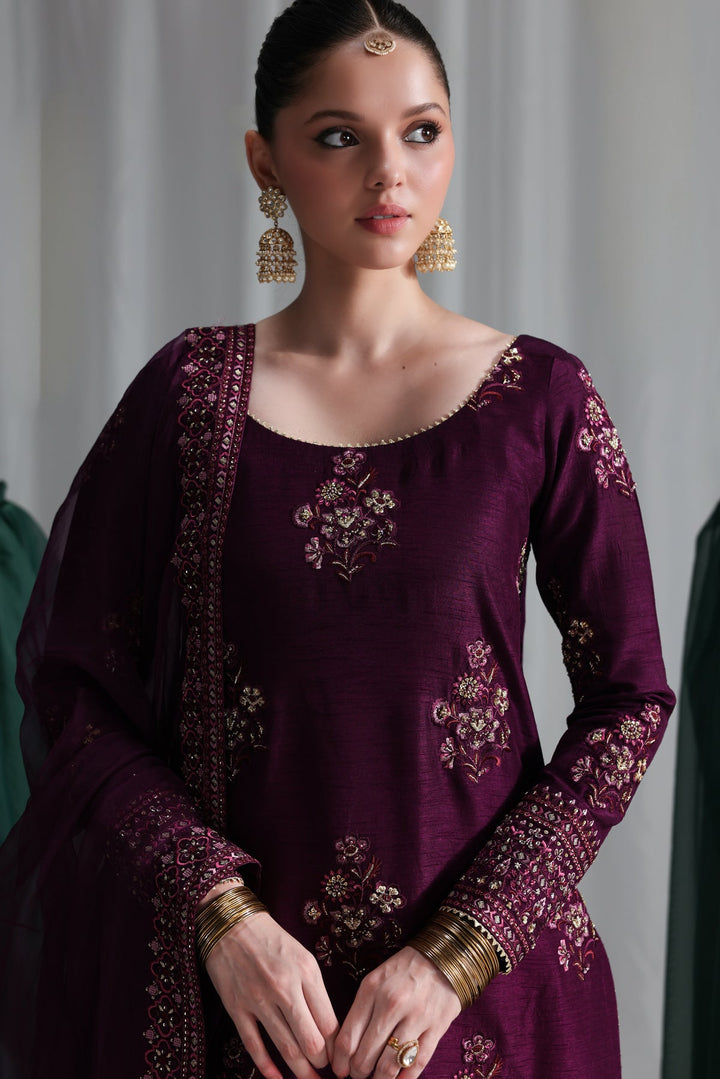 DEEP PLUM LUXURY - Zaib