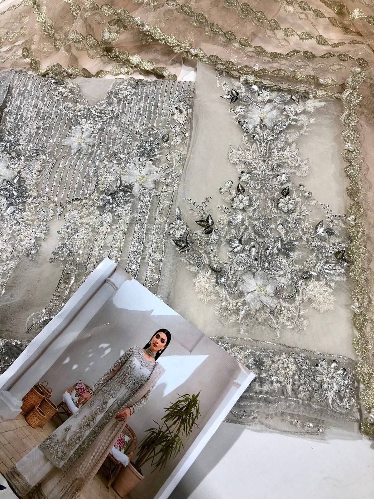 M H Luxury
