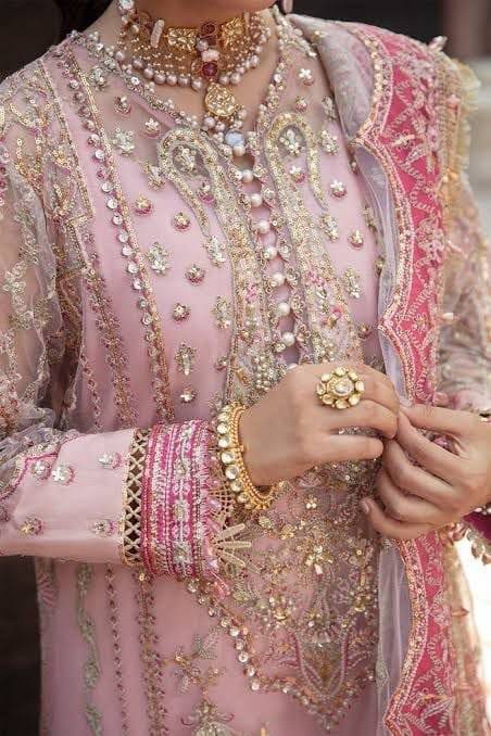AFROZE INAYAT PINK