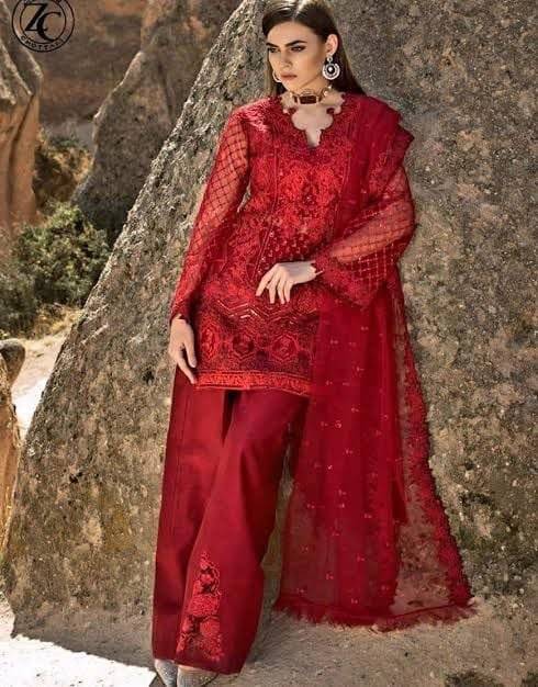 IQRA AZIZ RED ZC