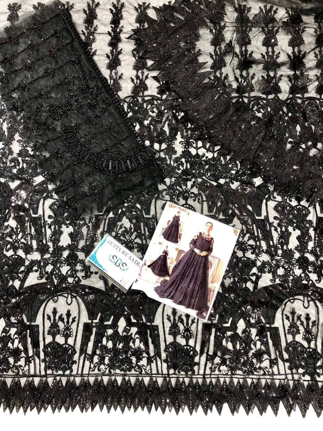 BLACK MOTI MAXI