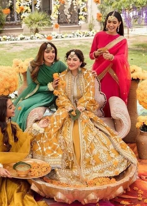 AFROZEH SUNFLOWER MAXI