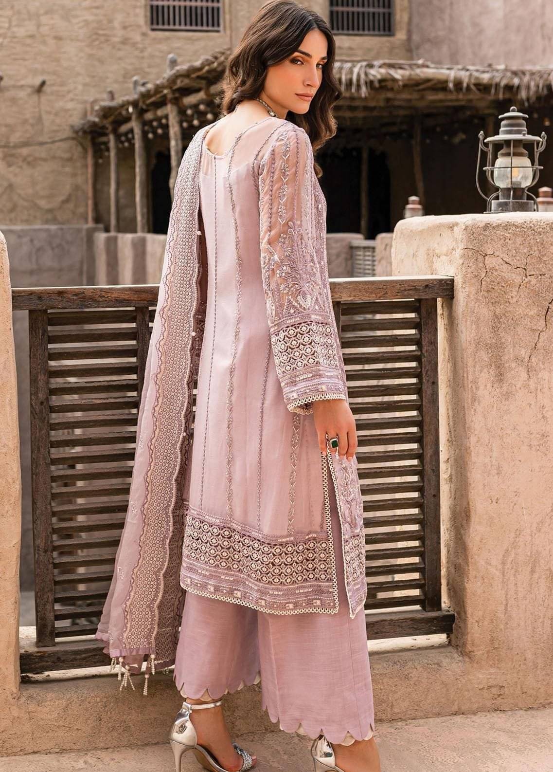 Gulal Malkaish pink