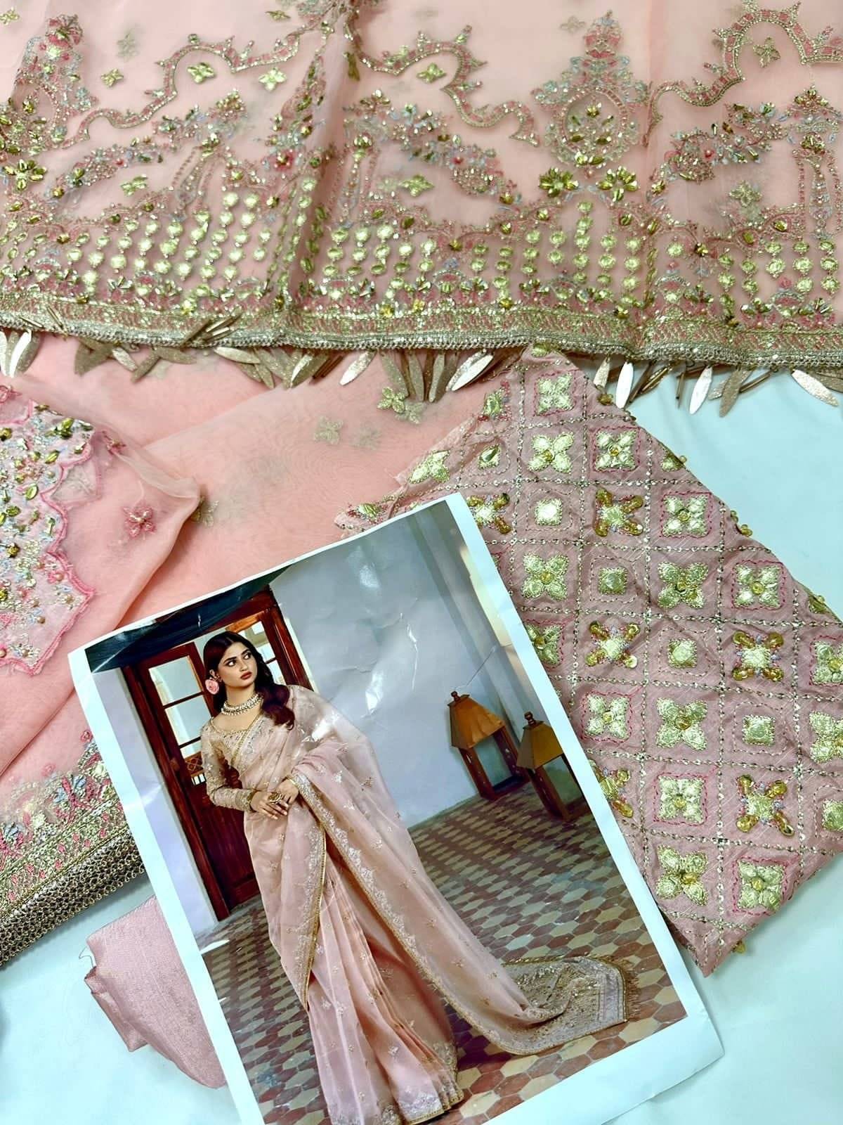 Qalmkar Ranya Saree