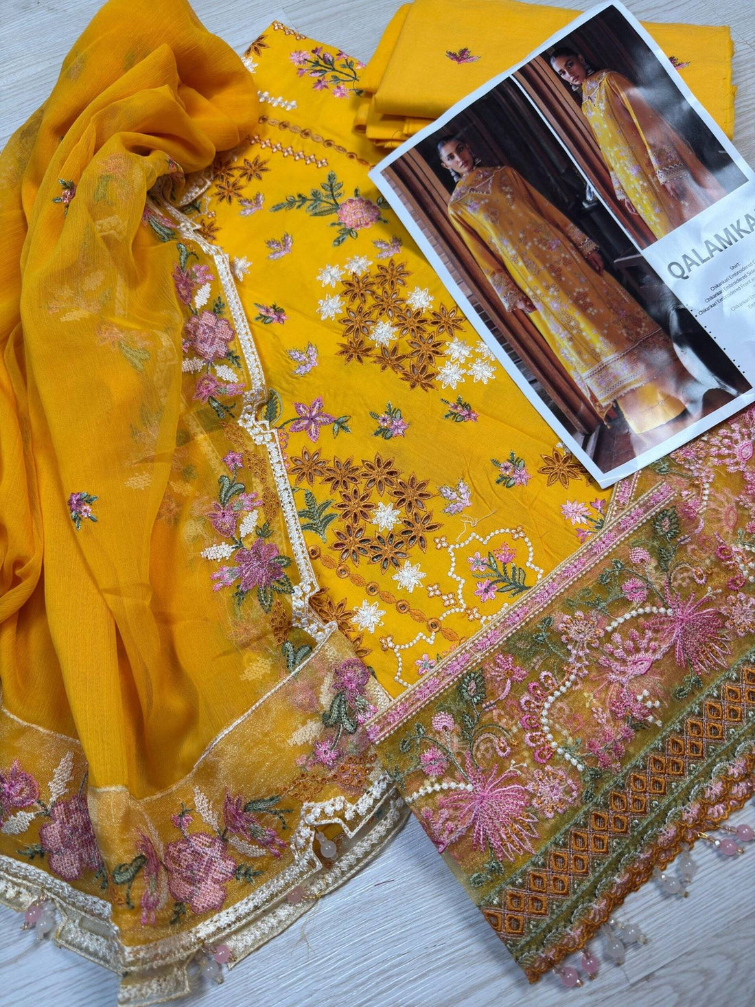 QALAMKAR LAWN SINSEAD