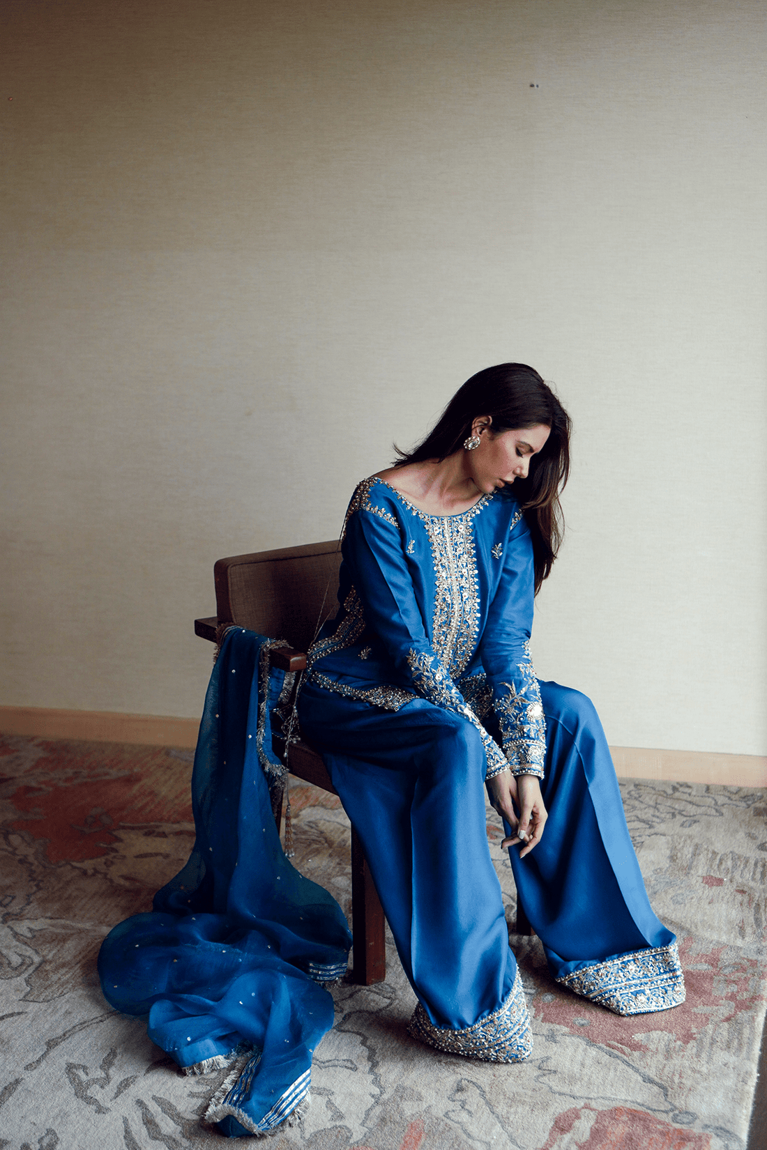 ERUM KHAN - Heer