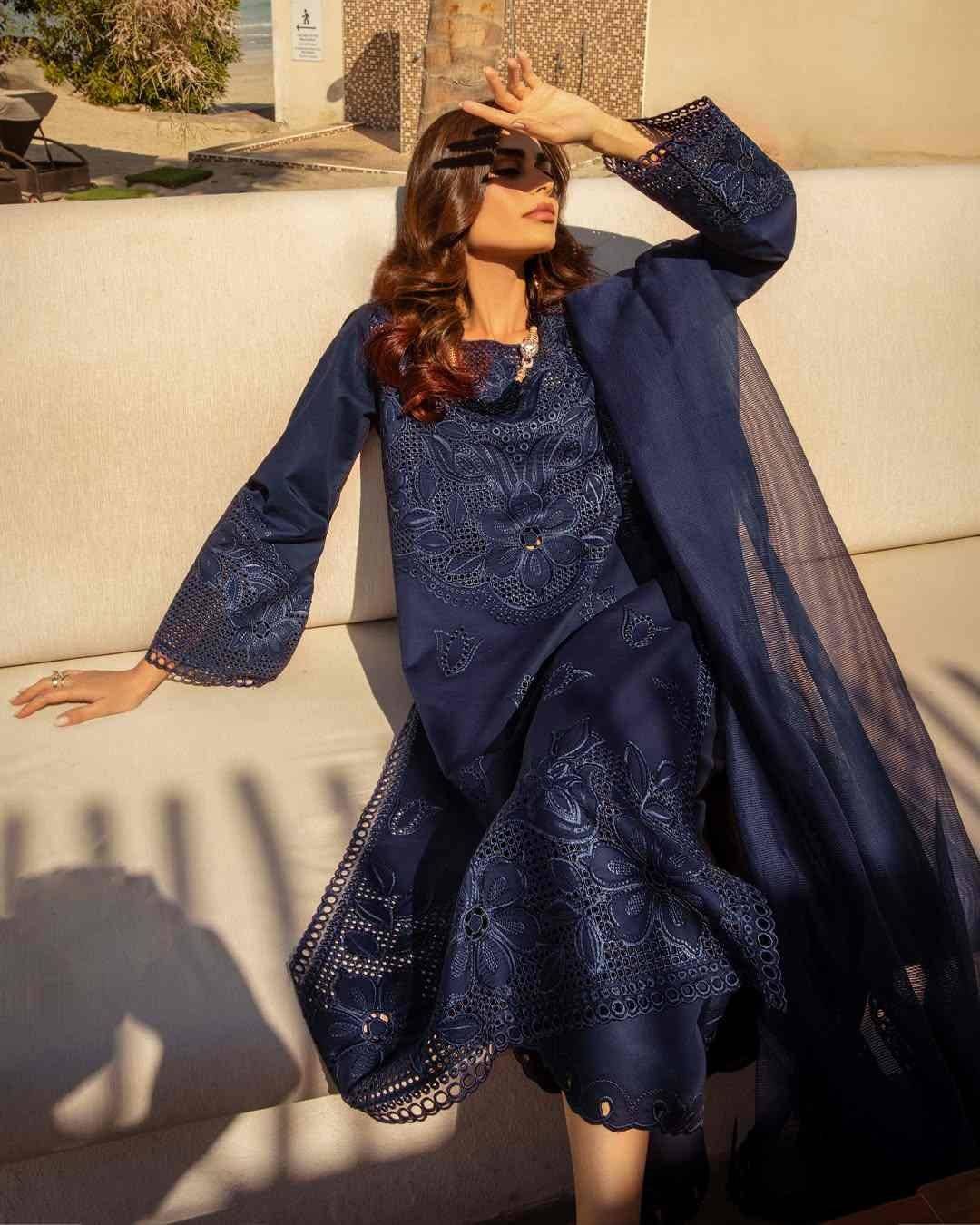 RANG-RASIA LAWN ROYAL BLUE 25
