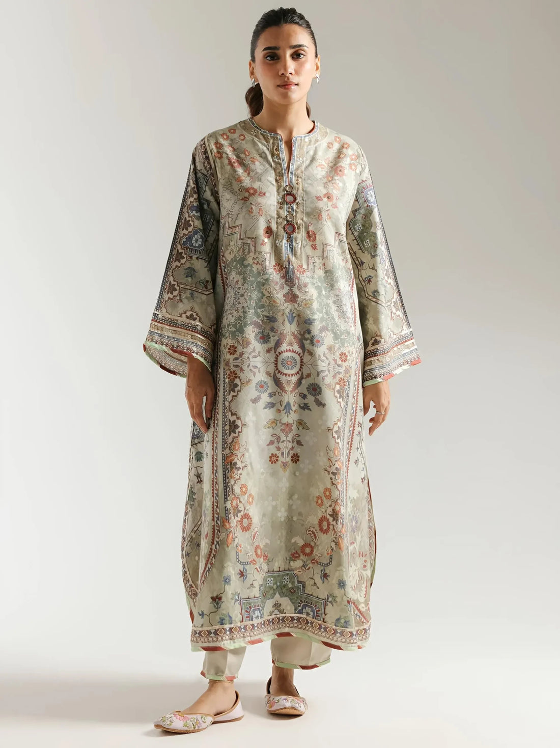 printed mirror button cream silk