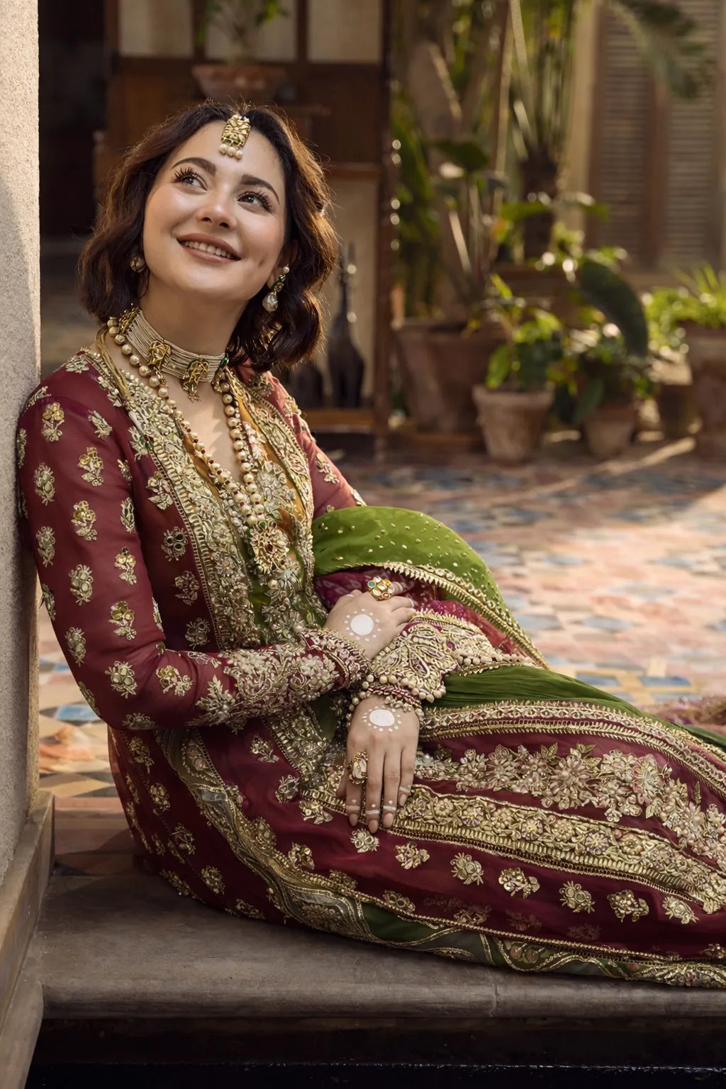 Crimson ek jhalak - mena kaari