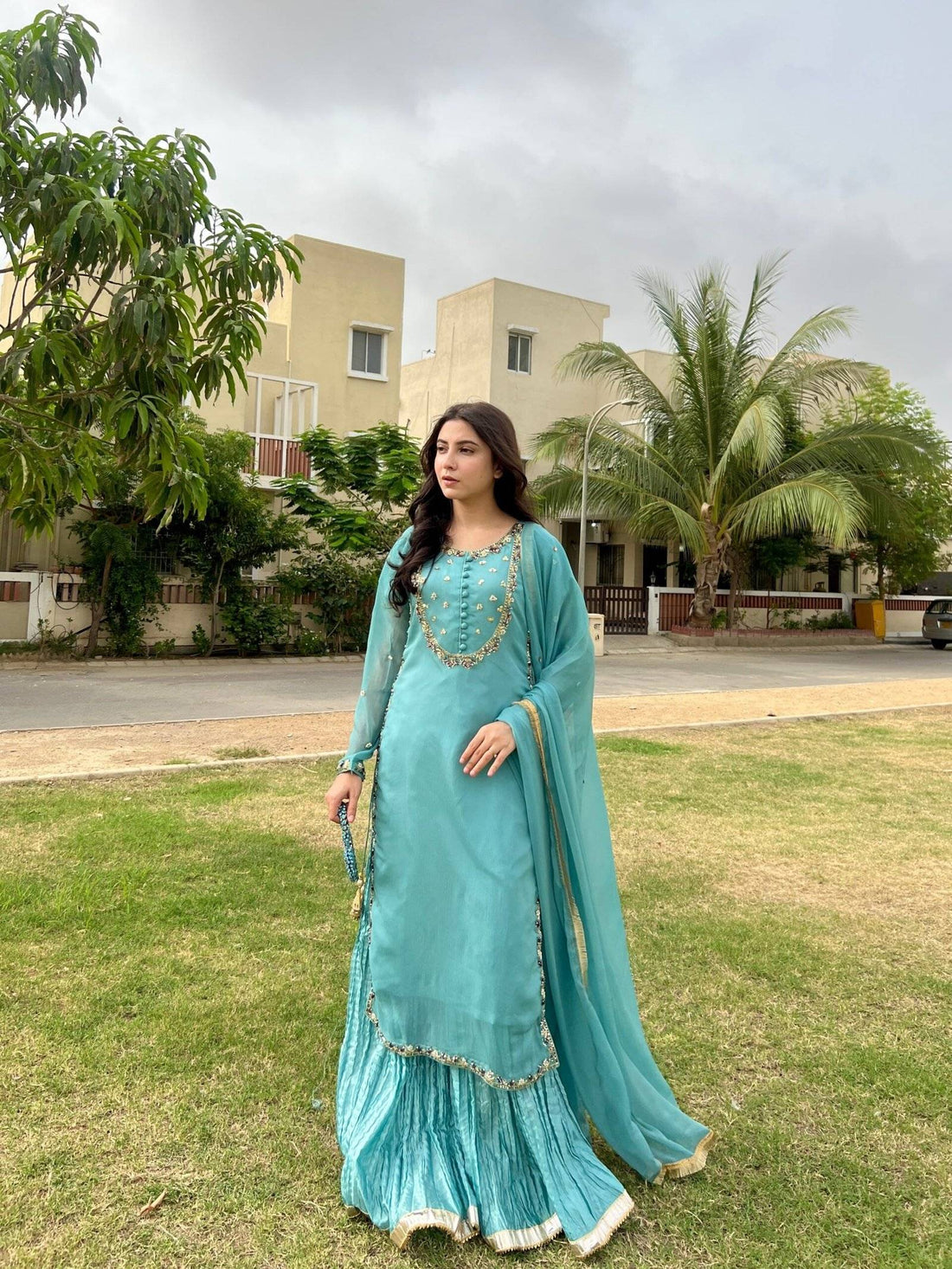 CRUSH SKYDARK MAHNOOR