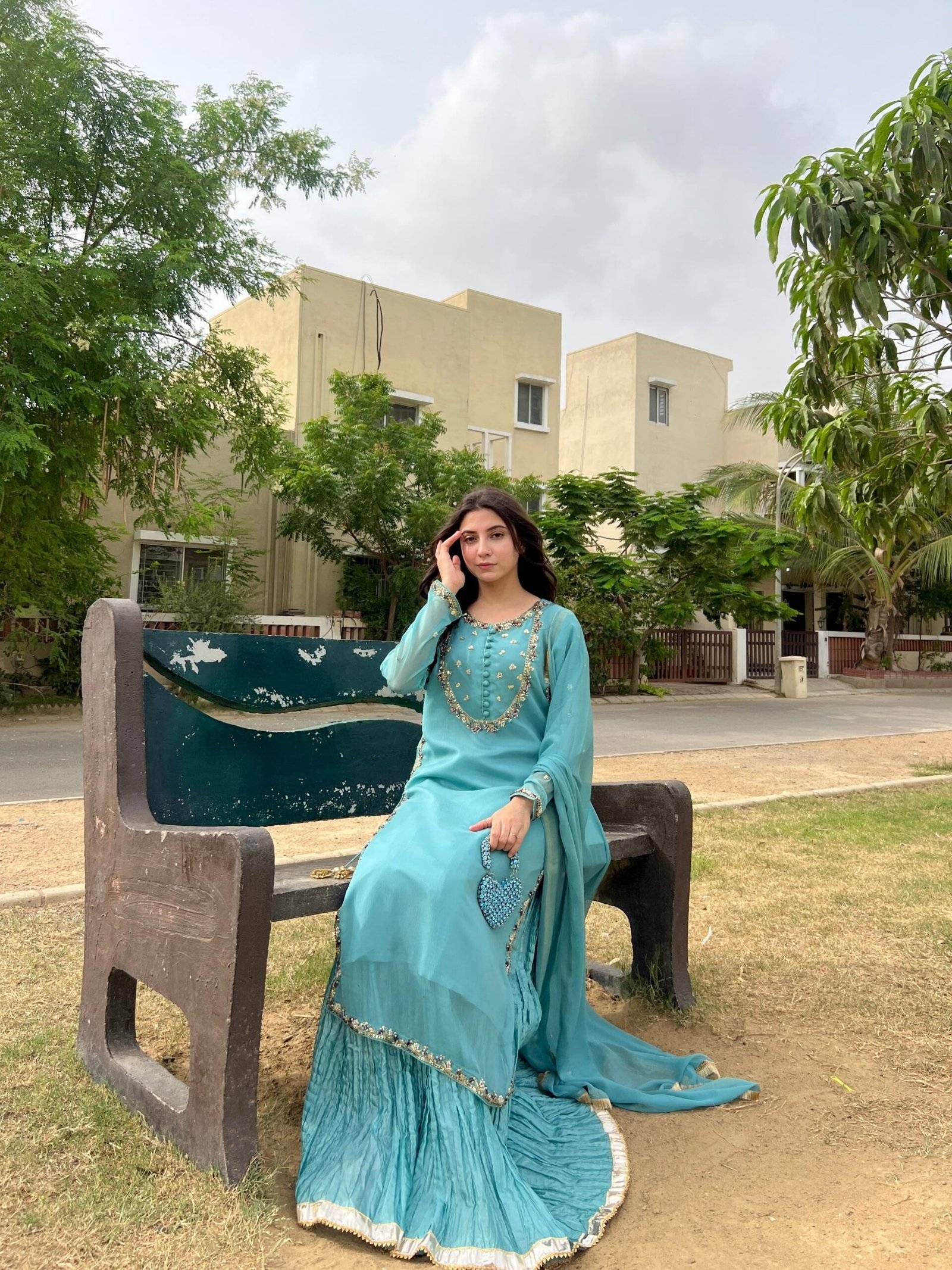CRUSH SKYDARK MAHNOOR