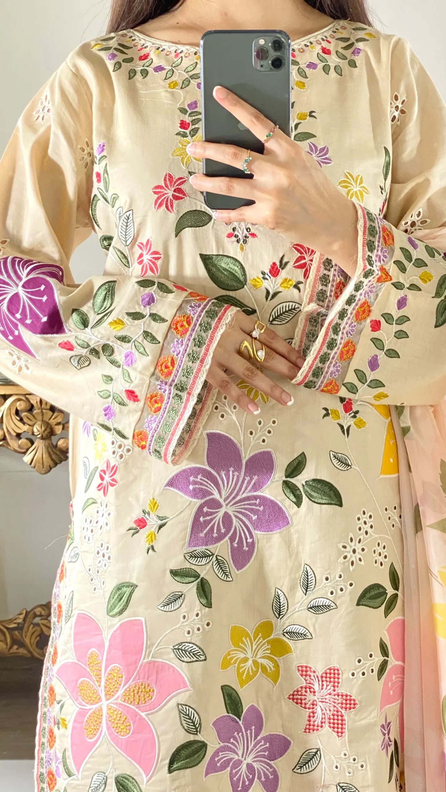 Aneelas cream multi lawn