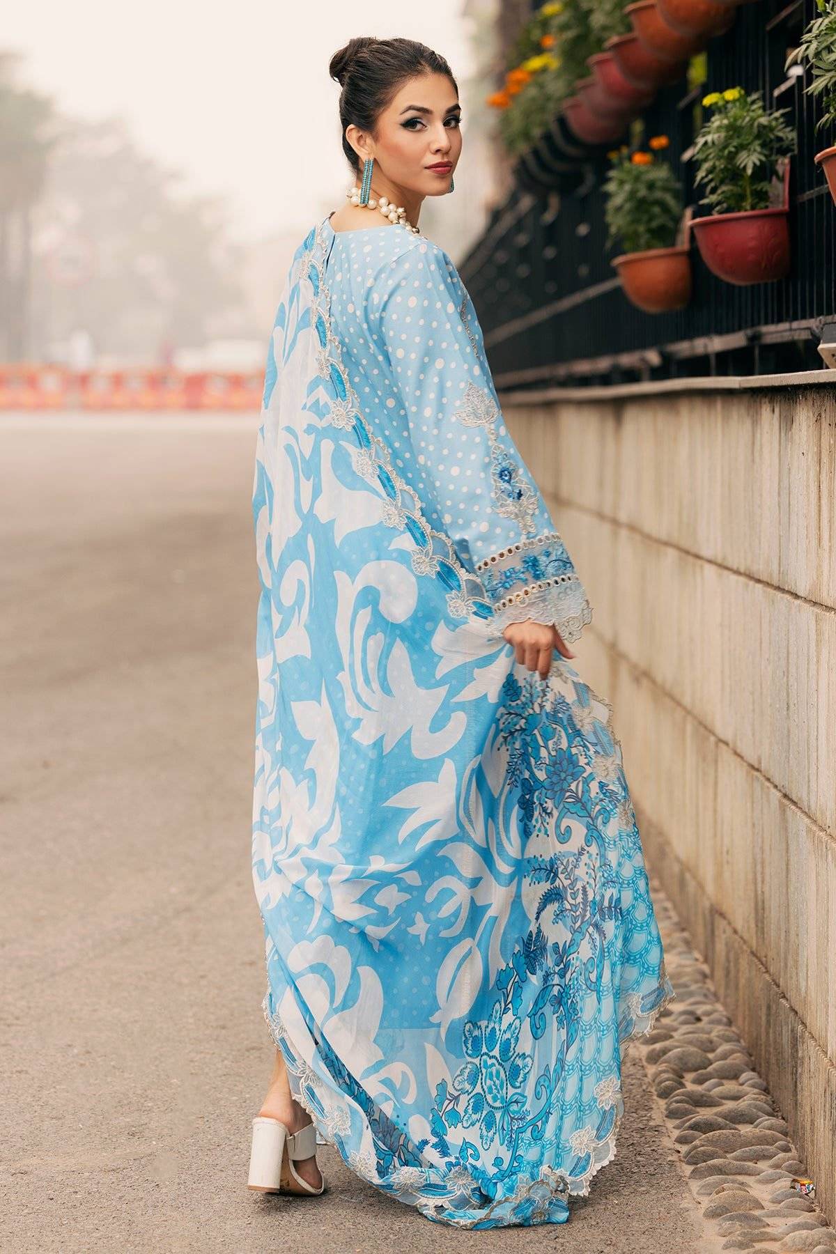 Rang-Rasia SWISS LAWN sky