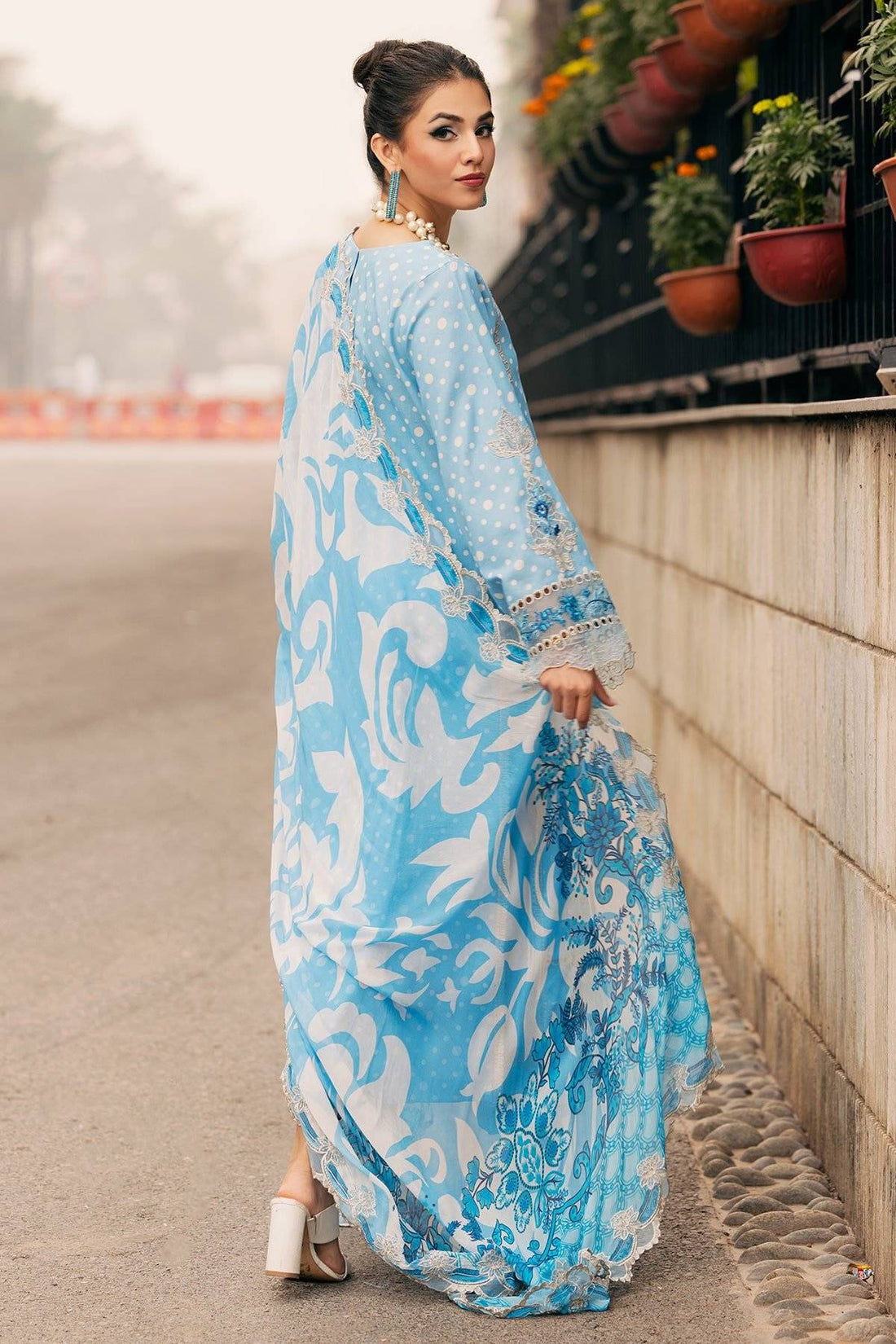 Rang-Rasia SWISS LAWN sky
