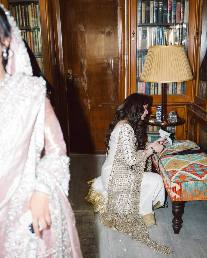 Sheesh golden dupatta