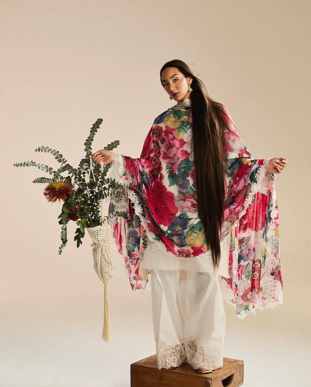ZARA-SHAHJHAN LAWN || CANNVA