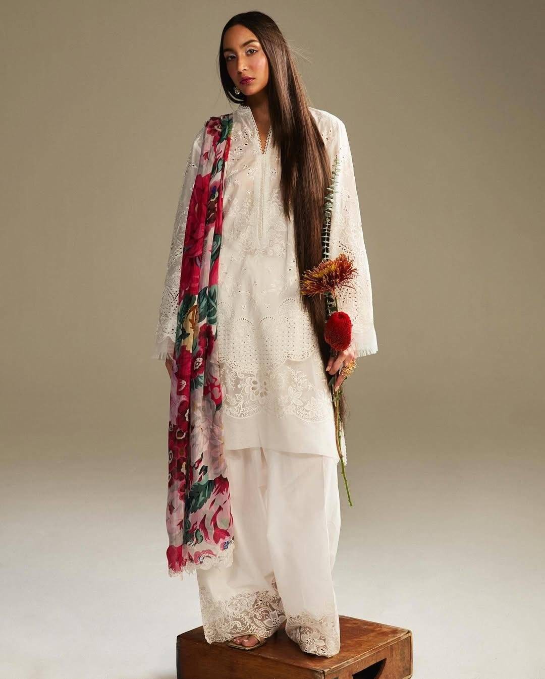 ZARA-SHAHJHAN LAWN || CANNVA