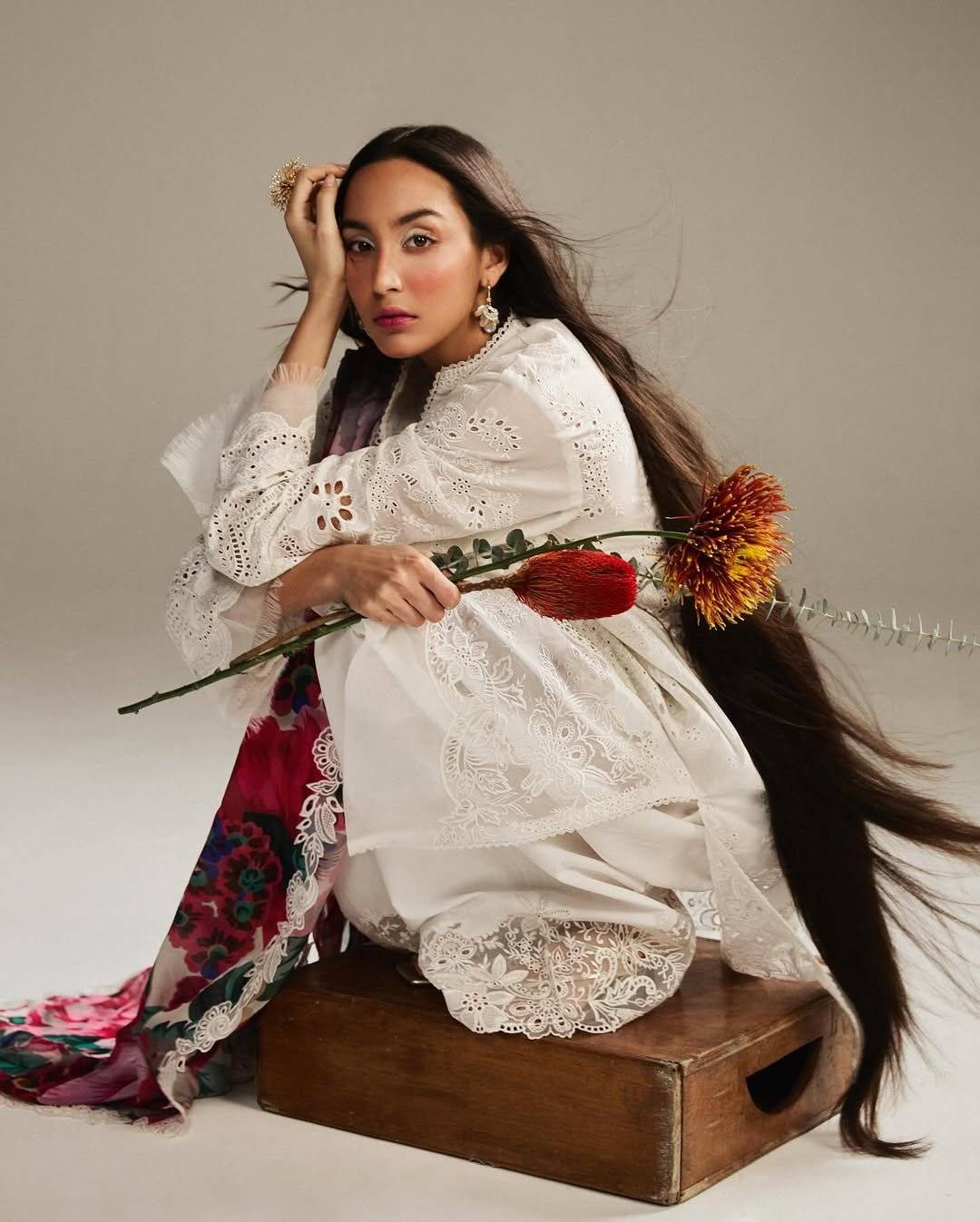 ZARA-SHAHJHAN LAWN || CANNVA