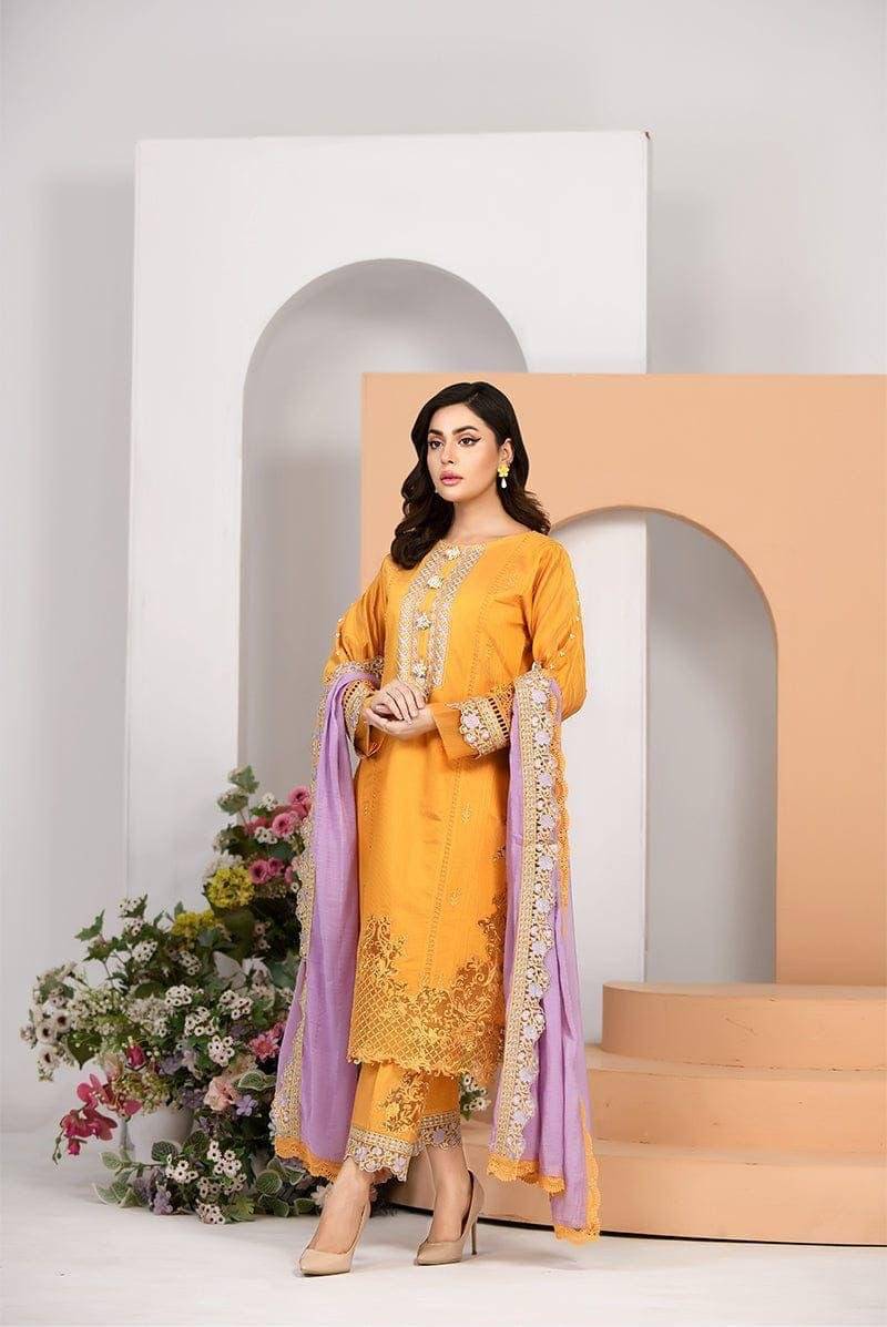 Zarqan lawn
