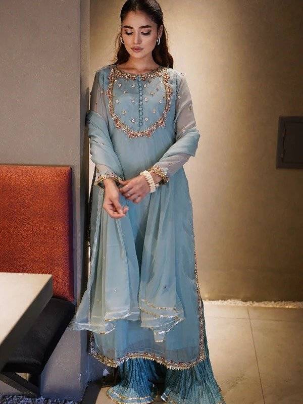 CRUSH ICE BLUE