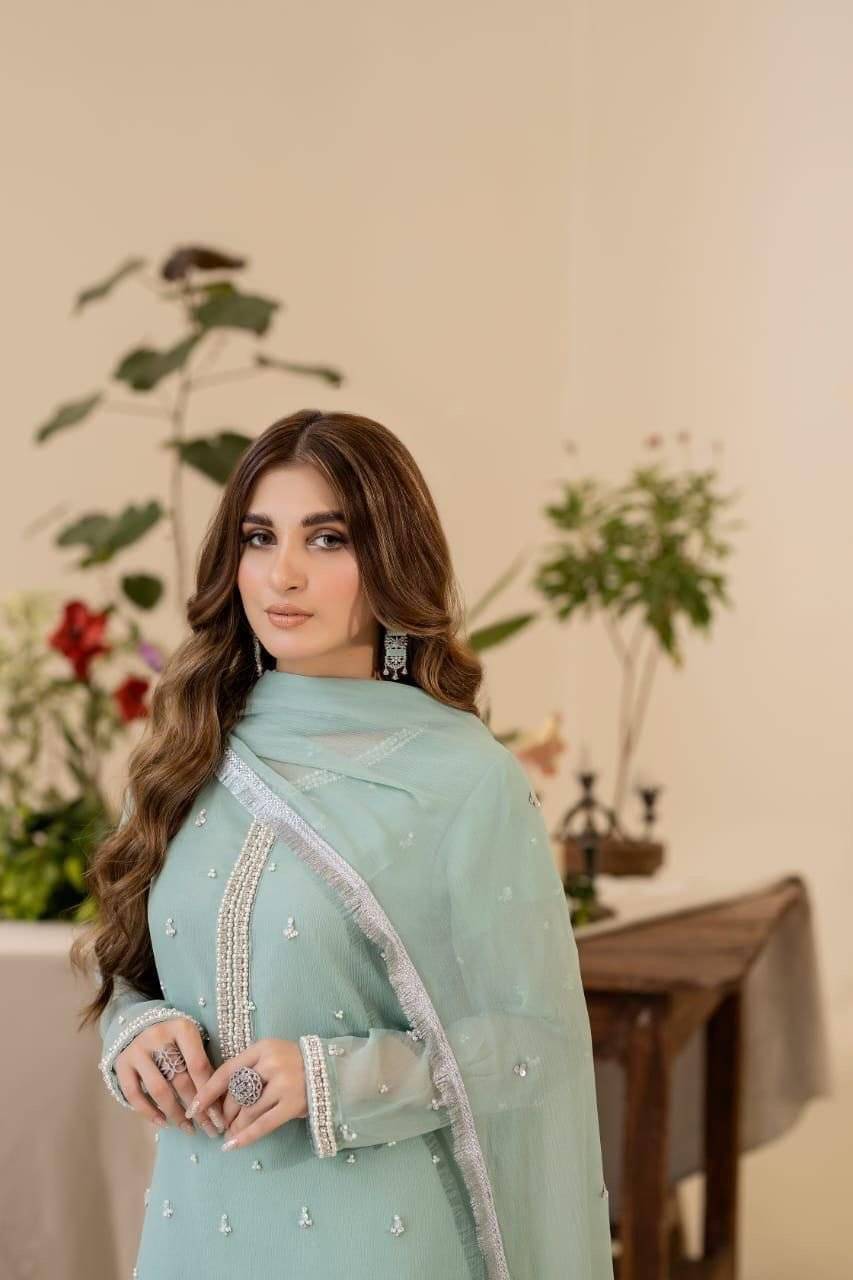 Minty Green Pehnawa Pearls Chiffon Partywear