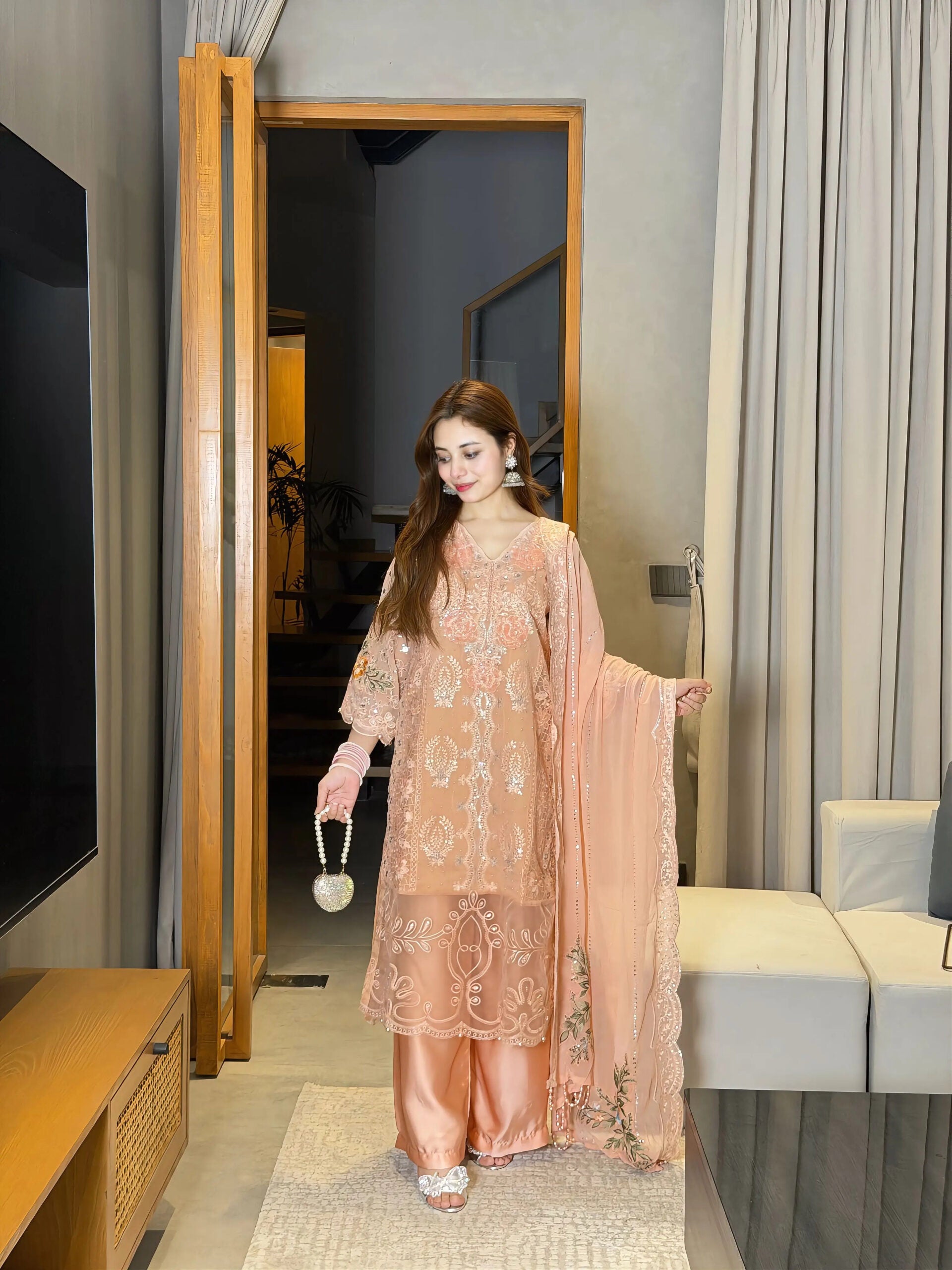 Peach pink organza pret