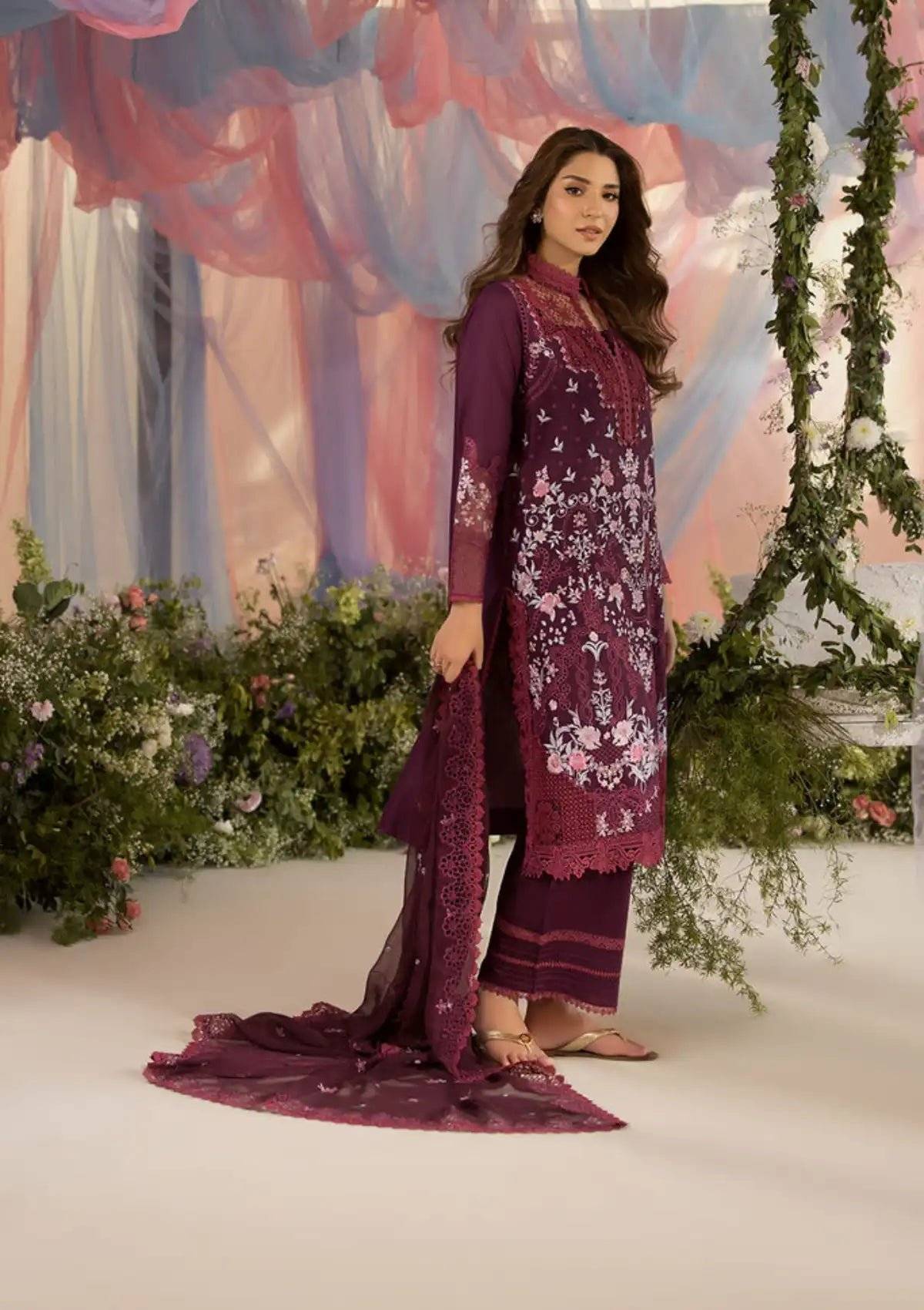 SOBIA NAZIR LUXURY LAWN - Falsa