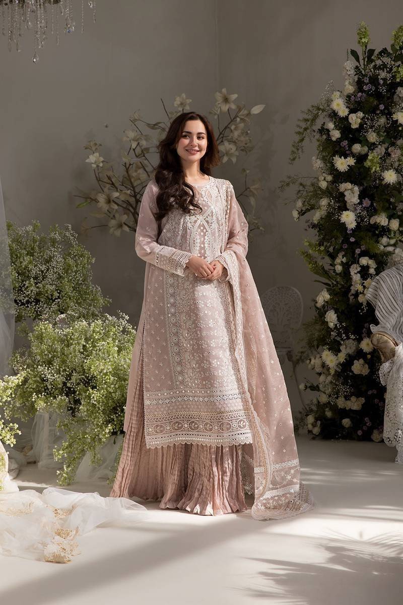 SOBIA NAZIR LUXURY LAWN - 9A