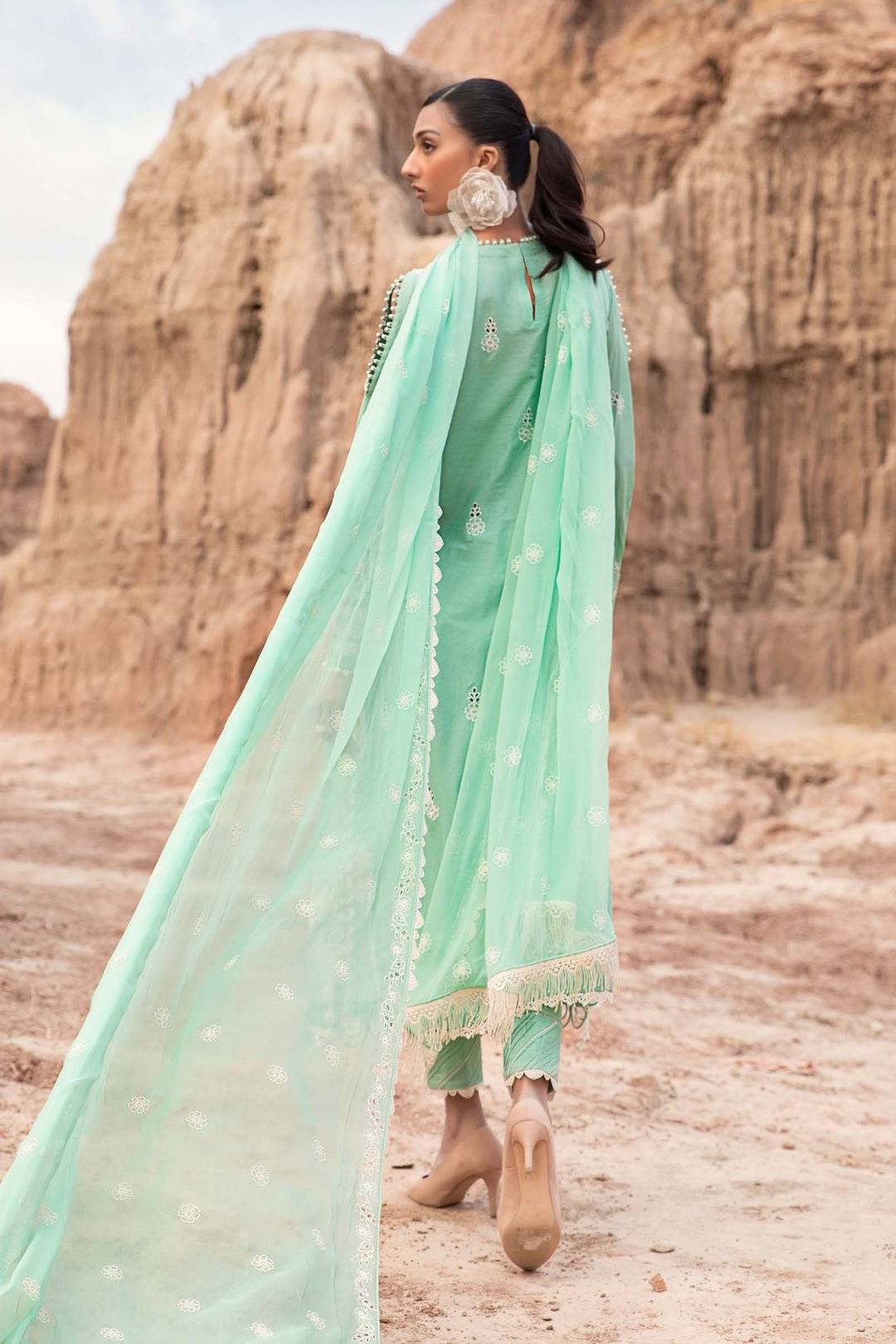 M.LUXE LAWN - Aqua blue