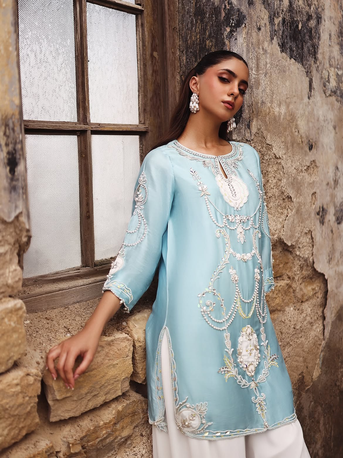 Warda saleem | Motifs