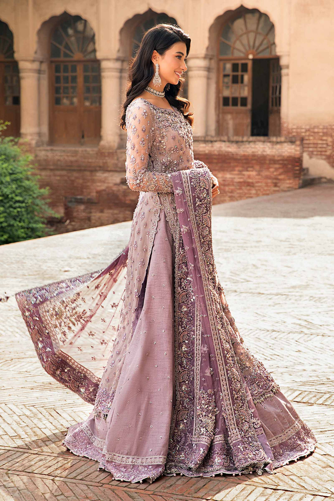 M.B - Pinaar Couture