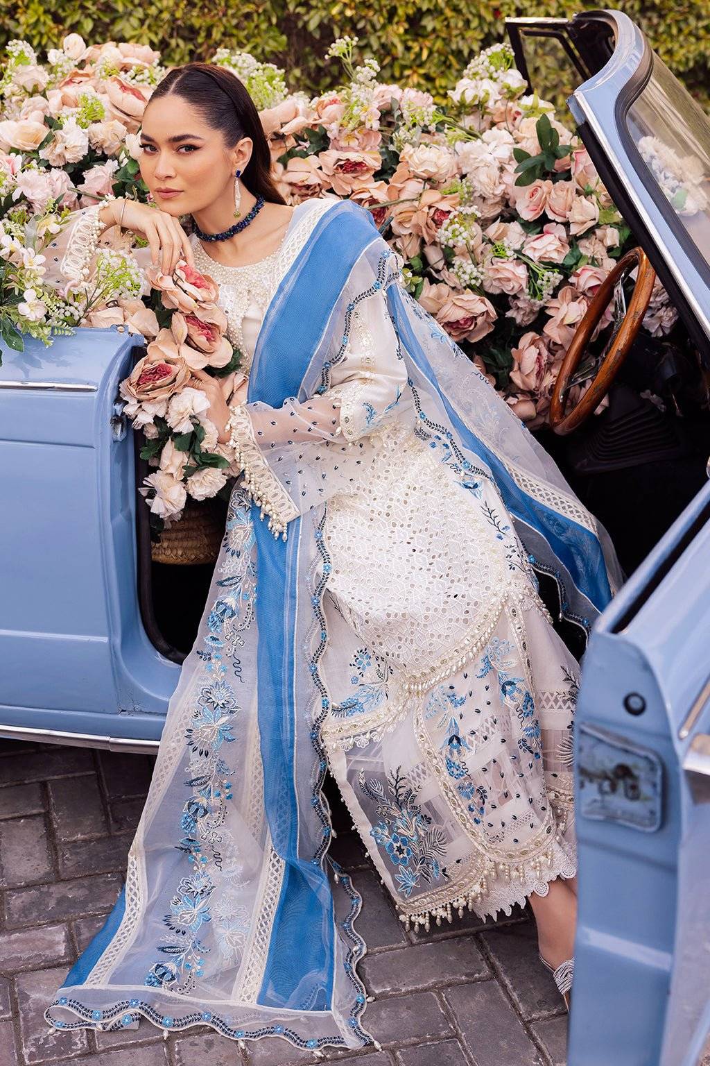 DIANA LAWN SHALPER