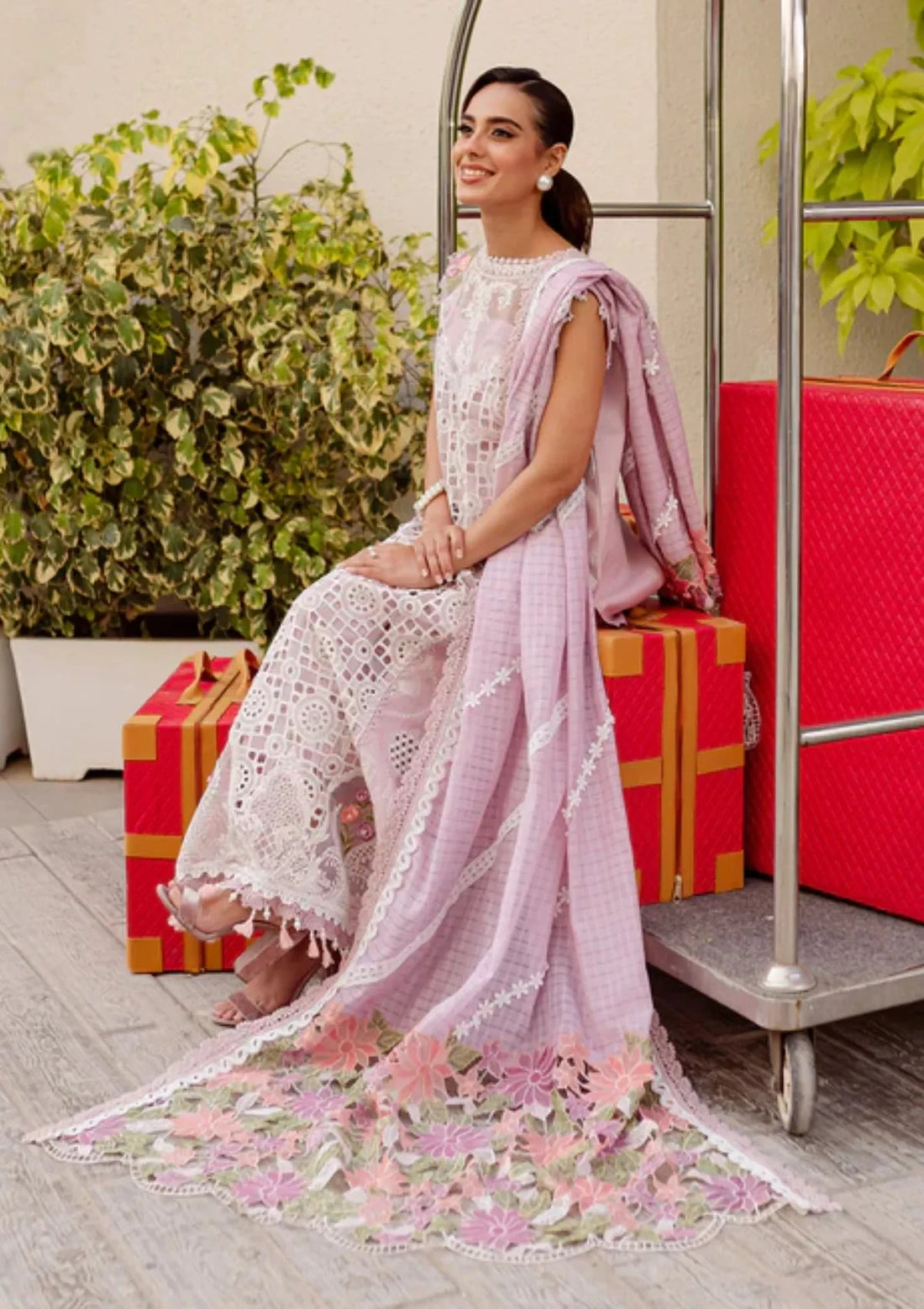 Parishay - IQRA lawn pinkies