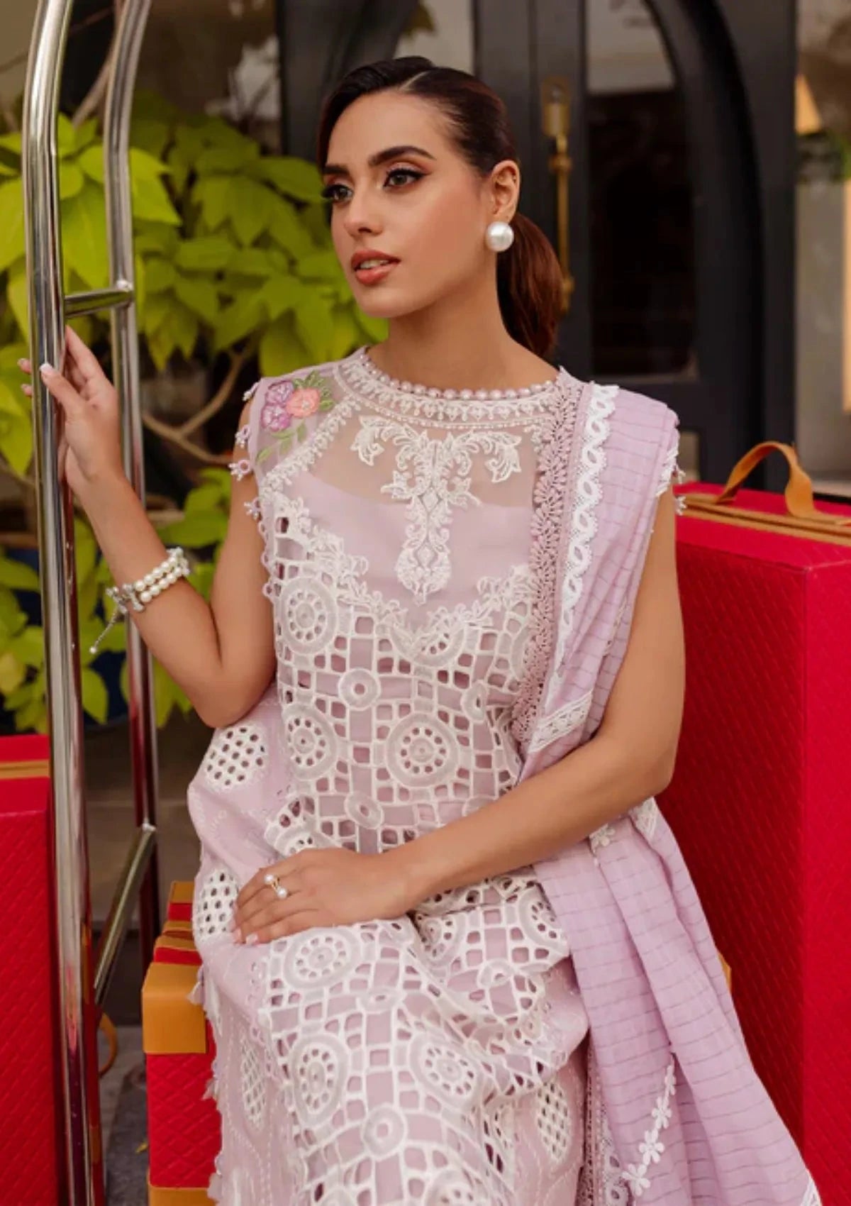 Parishay - IQRA lawn pinkies
