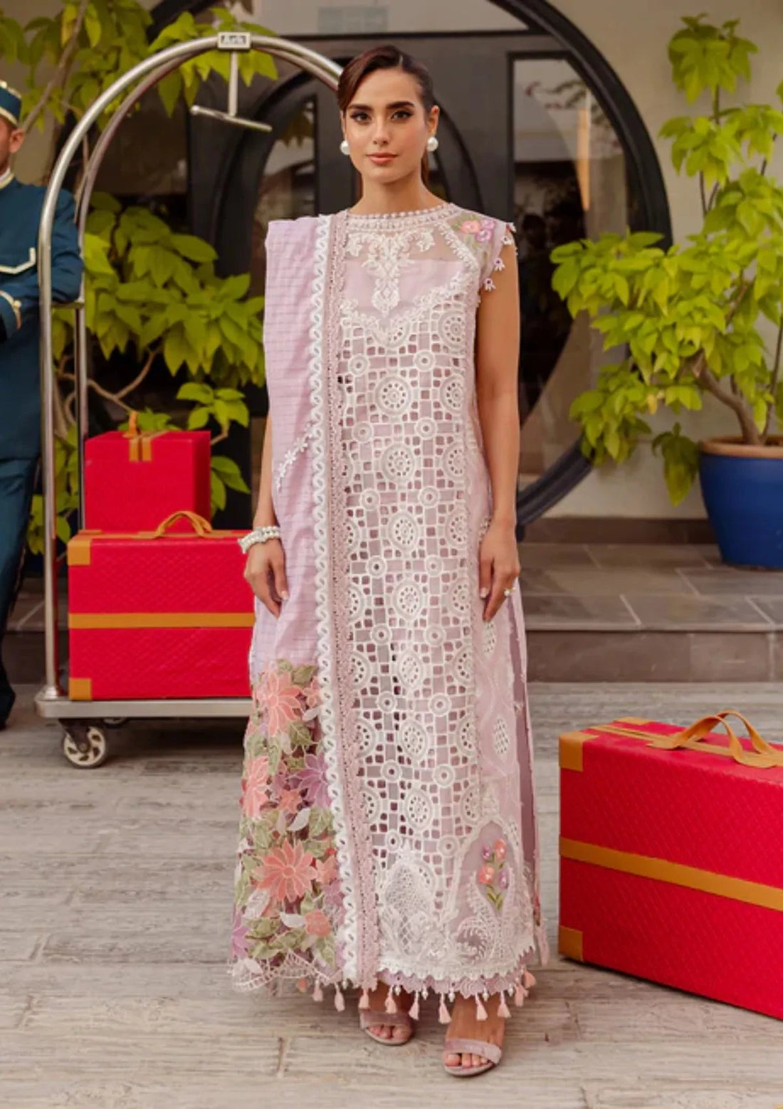 Parishay - IQRA lawn pinkies