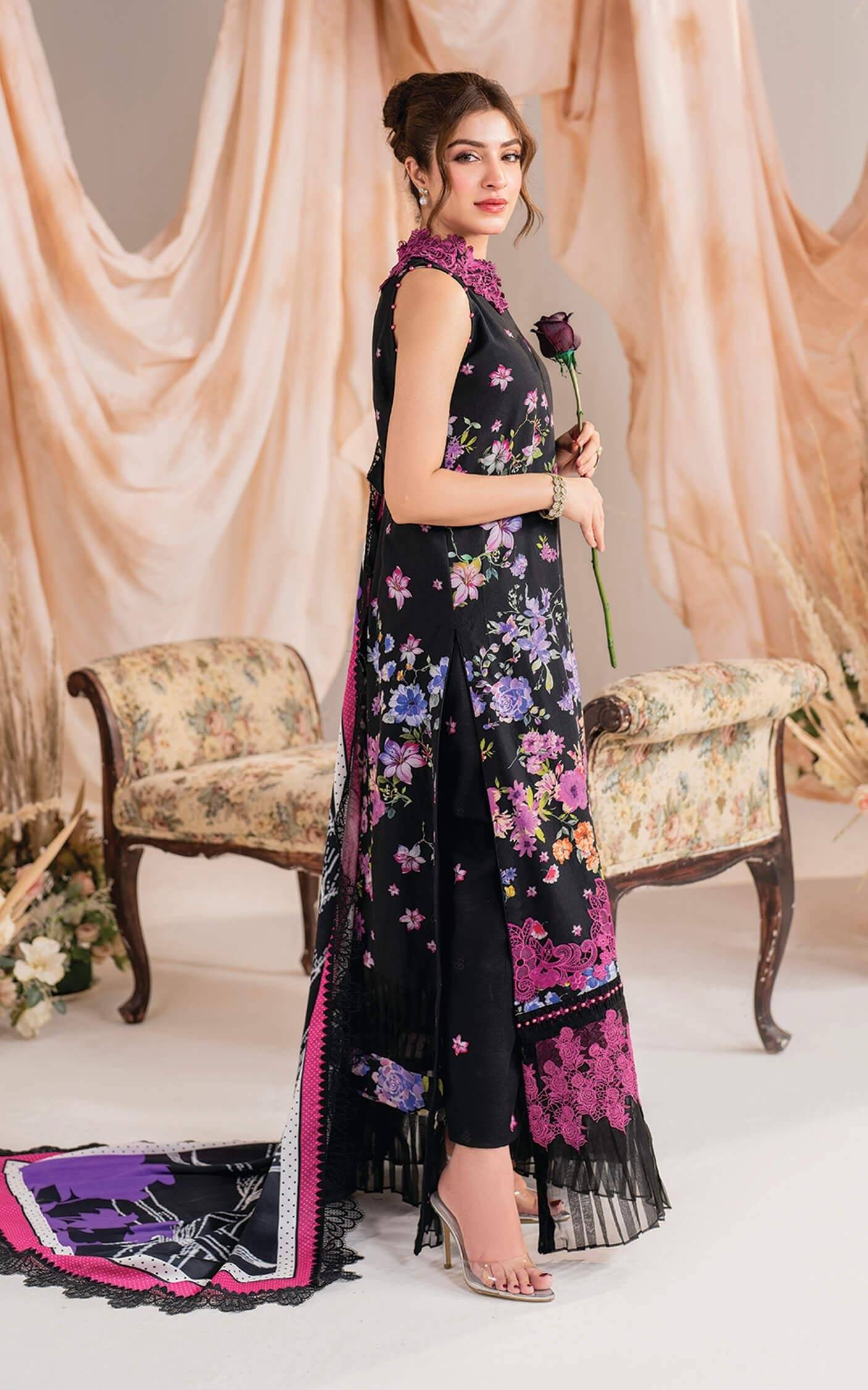 ASIFA &amp; Nabeel Lawn (Kinza roses)