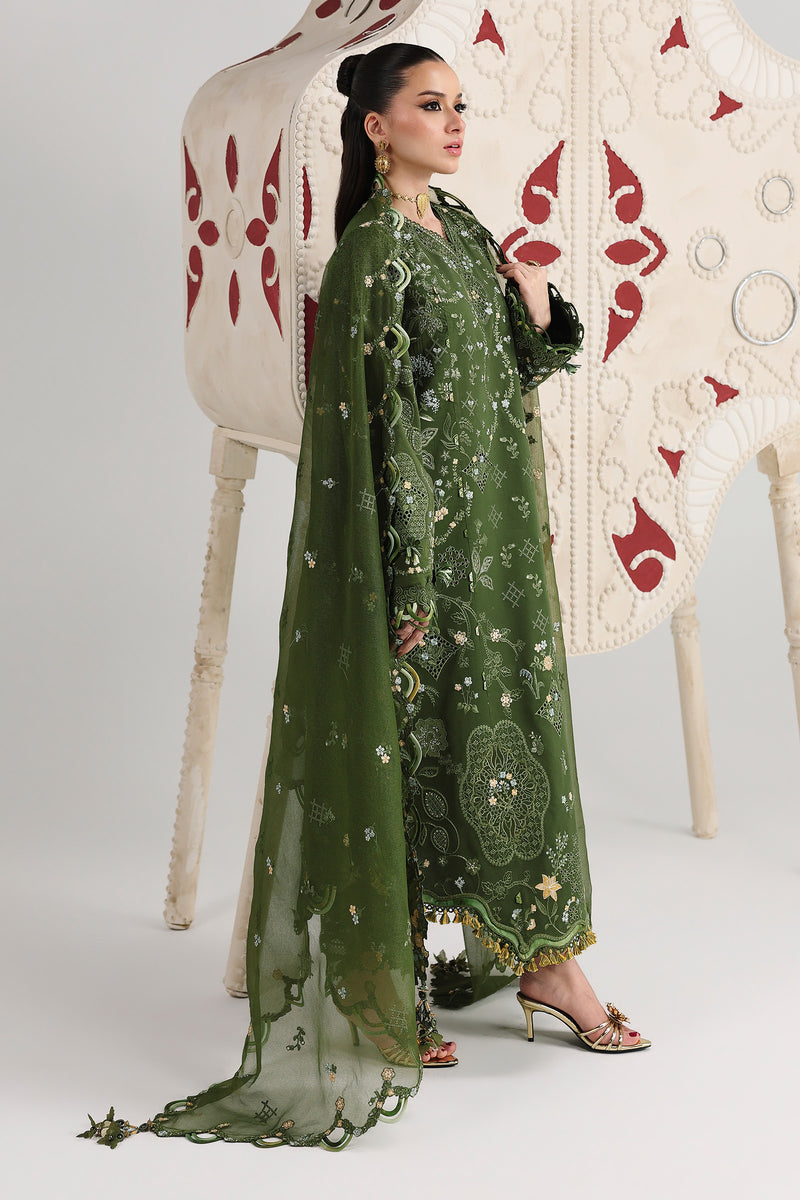 Qalamkar | LAWN vesta