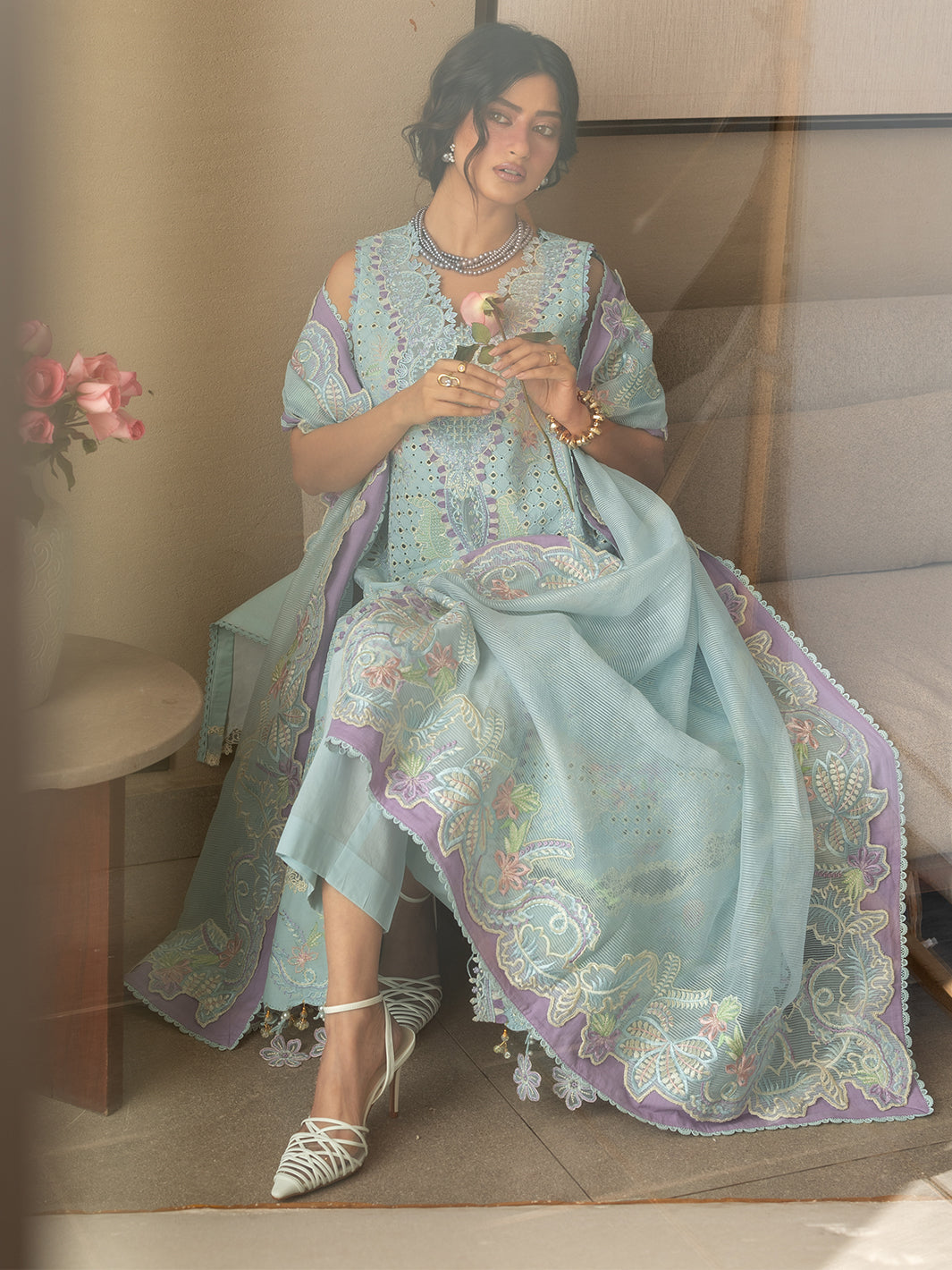 Mahnur Lawn - Bluegrass