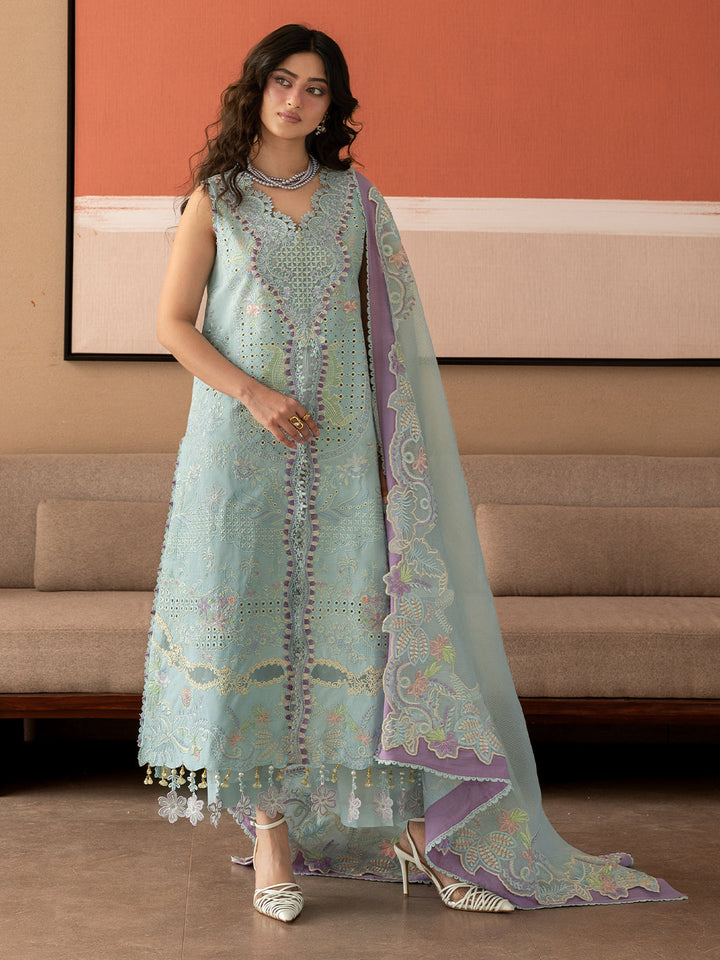 Mahnur Lawn - Bluegrass