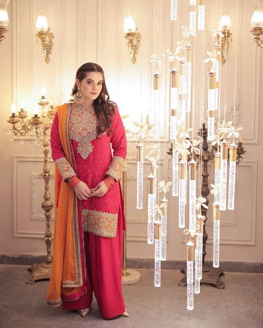 MINAL KHAN - Haseen’s jashan